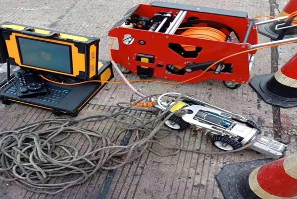 铁山港CCTV管道检测机器人